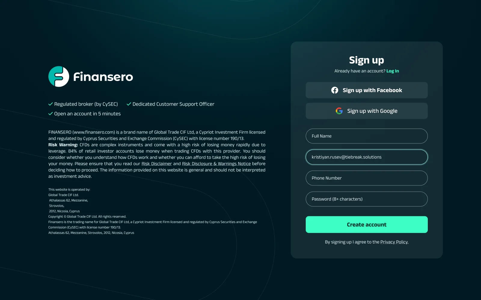 The Finansero registration screen: a split layout with the sign-up form on one side