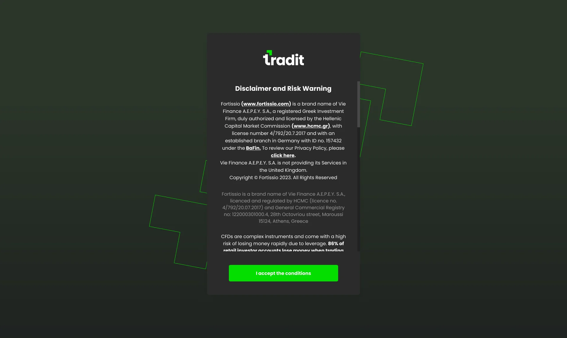 The dark-mode disclaimer step: a Disclaimer and Risk Warning panel with a single green accept button